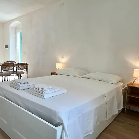 Casa vacanze Cà Dé Chiarè - Monolocale La Spezia