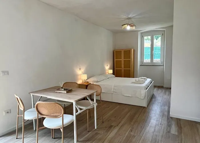 Ca De Chiare - Monolocale Специя